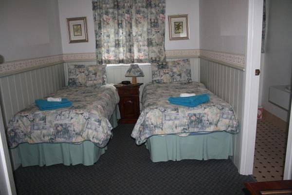 Jacaranda Guest House Busselton Rum bild