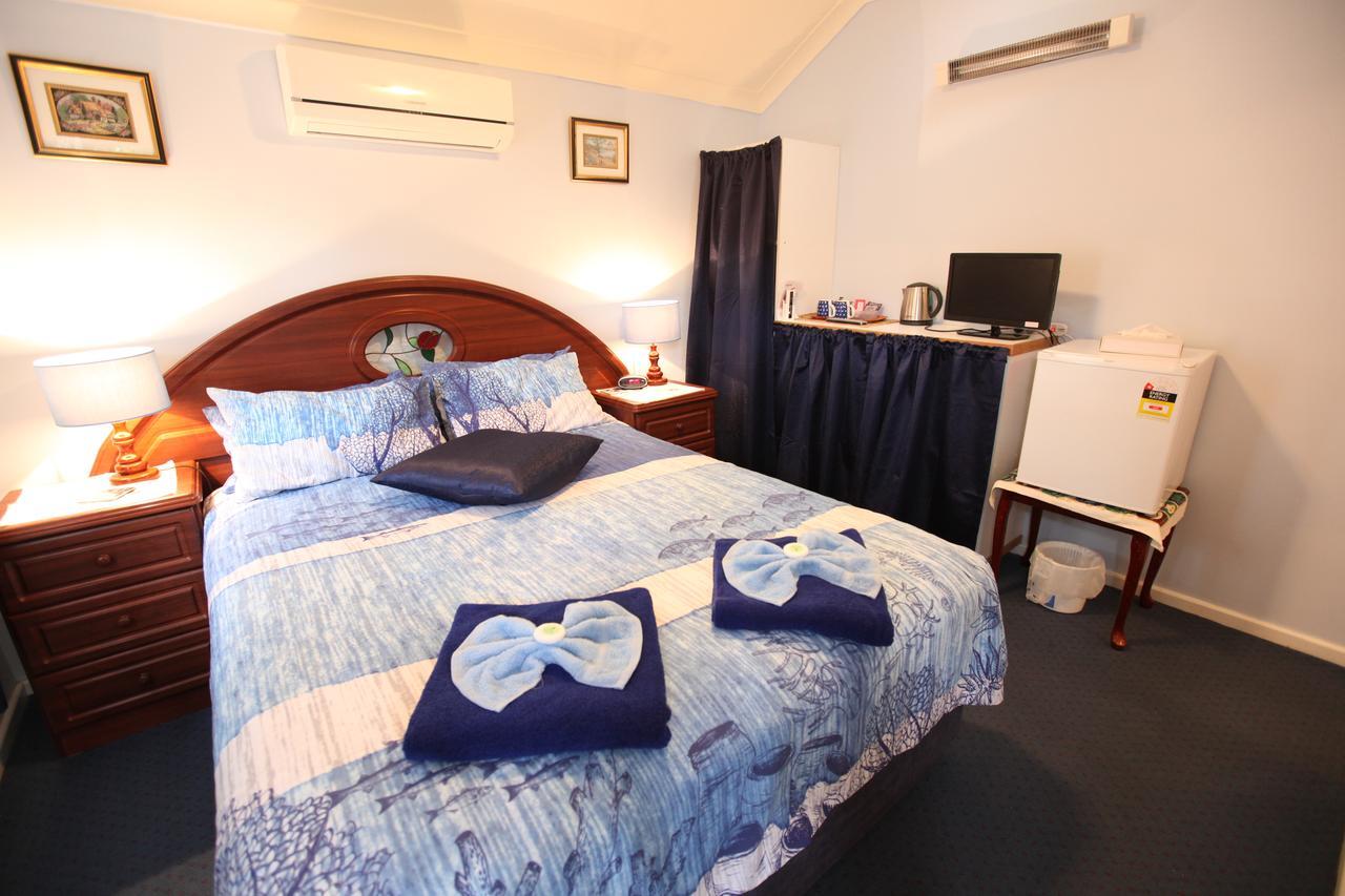 Jacaranda Guest House Busselton Exteriör bild
